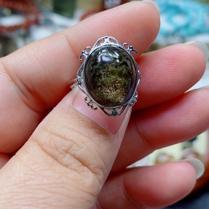 未镶嵌颈饰水晶水晶