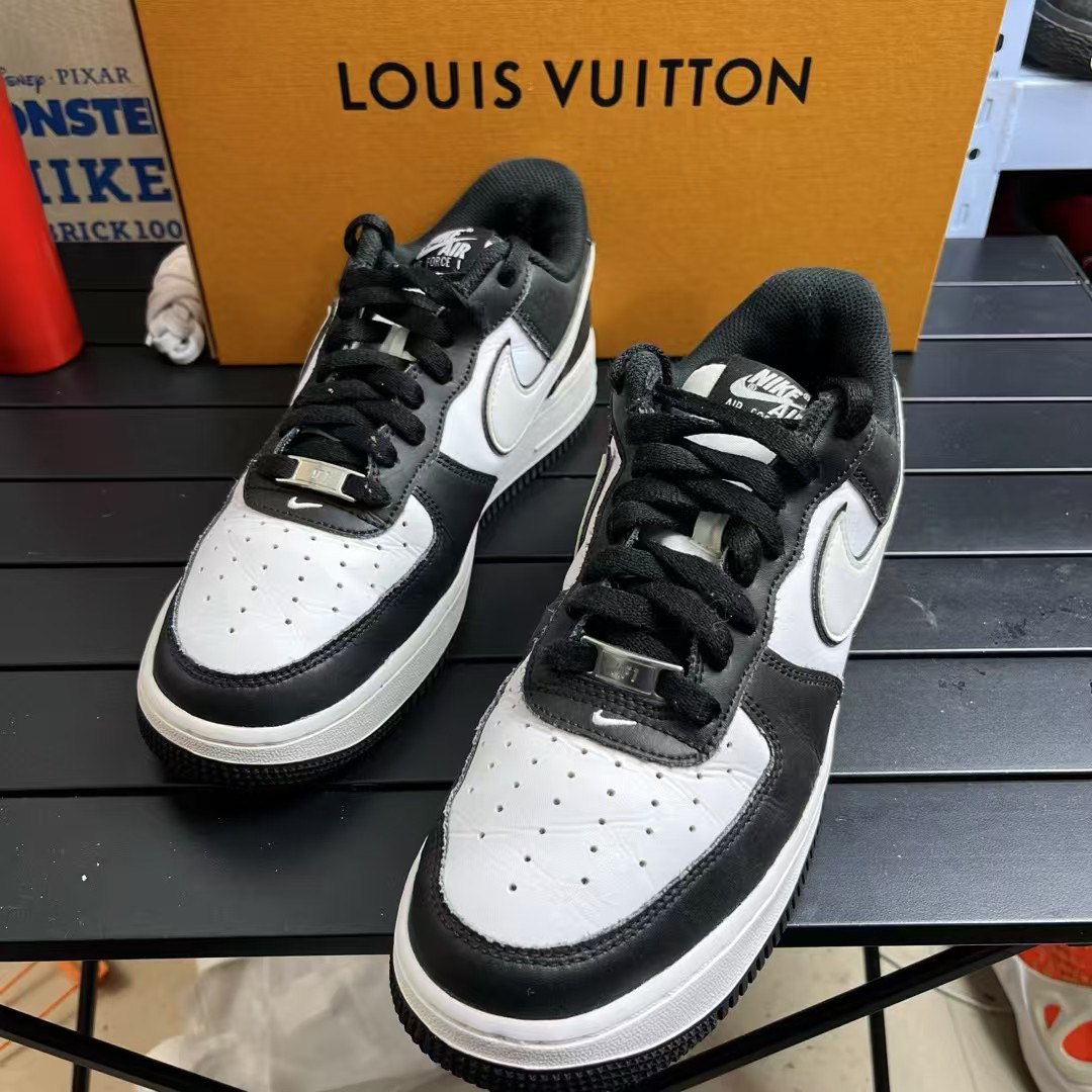 95新 maje 95新烁/42.5码/AF1 黑白熊猫