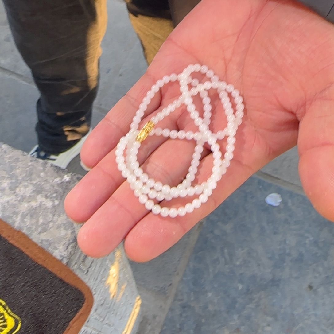 和田玉未镶嵌颈饰俄巴莎羊白白卡4