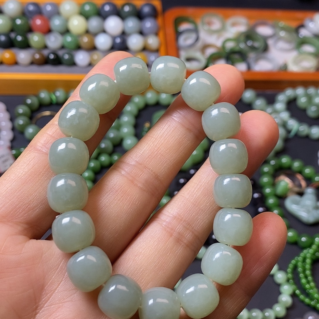 和田玉未镶嵌手链