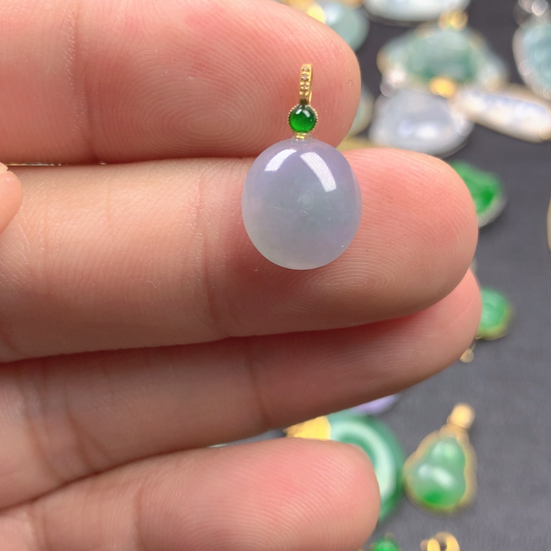 【闪购商品】颈饰18K金镶嵌翡翠翡翠