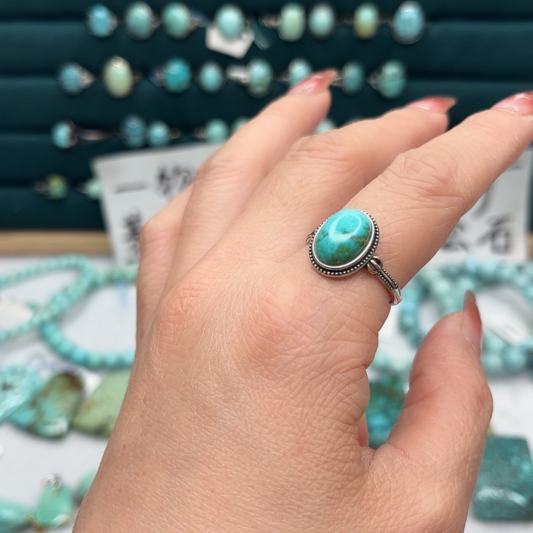 绿松石绿松石未镶嵌