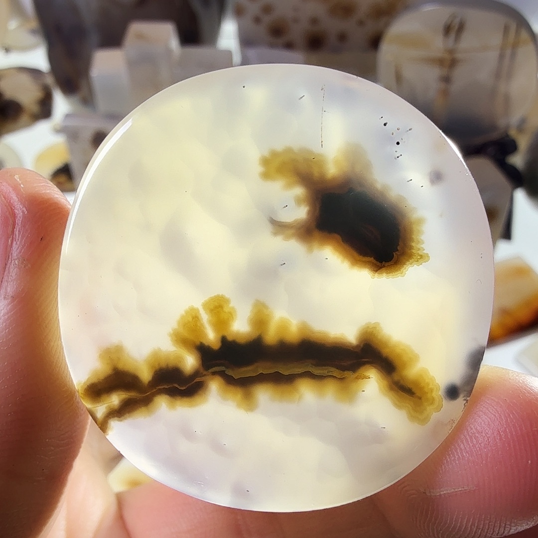 玛瑙/玉髓未镶嵌珠宝半成品