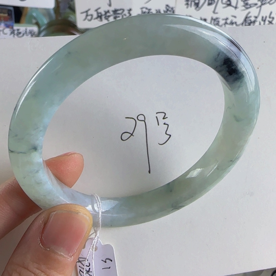 翡翠手镯未镶嵌老坑55圈