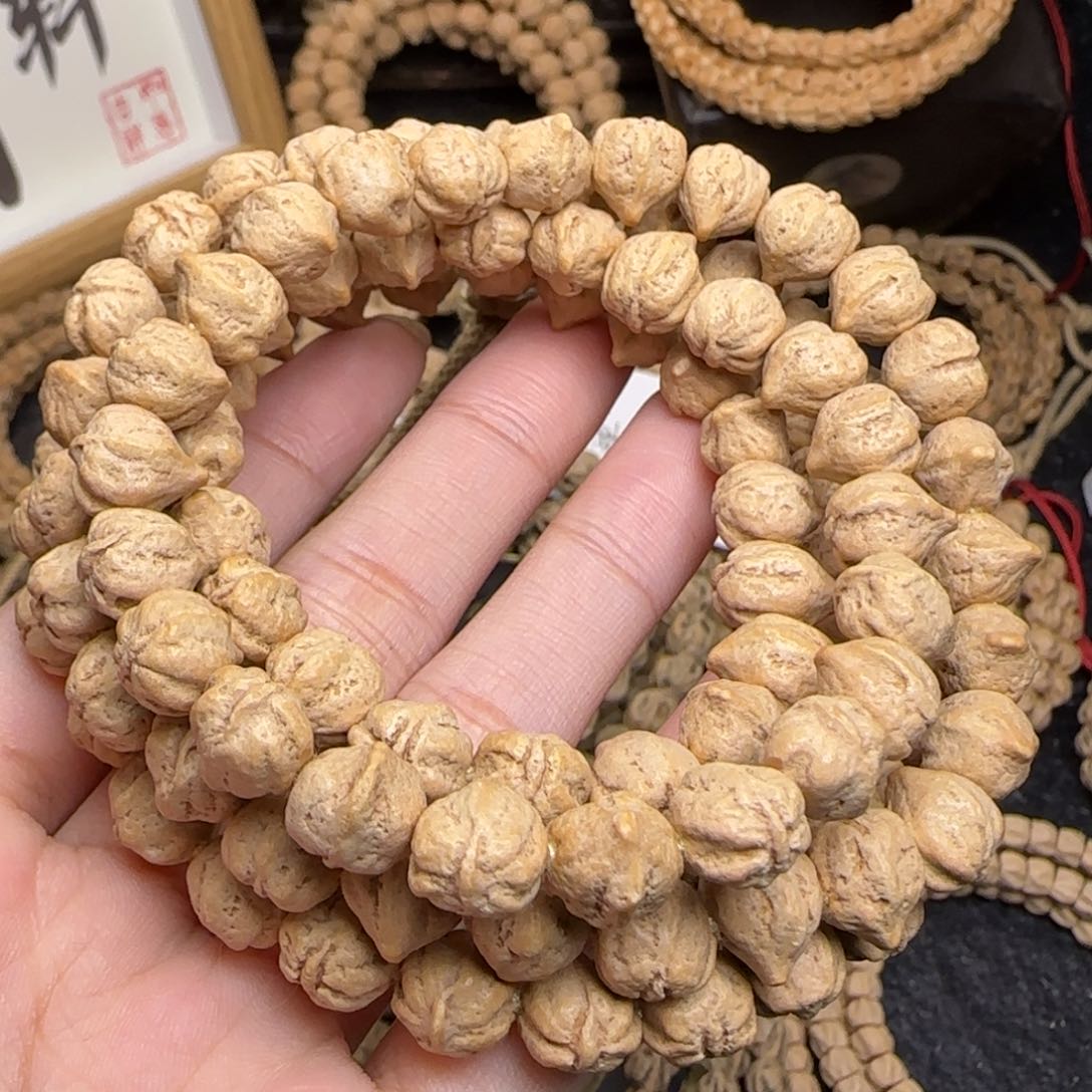 柏香籽/百香籽吊坠漂***妹