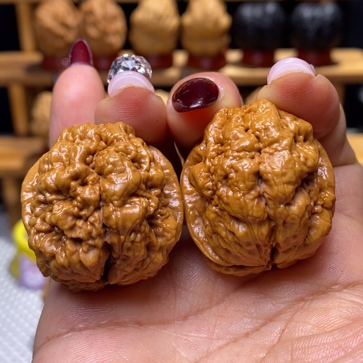 把件文玩核桃血舍利7