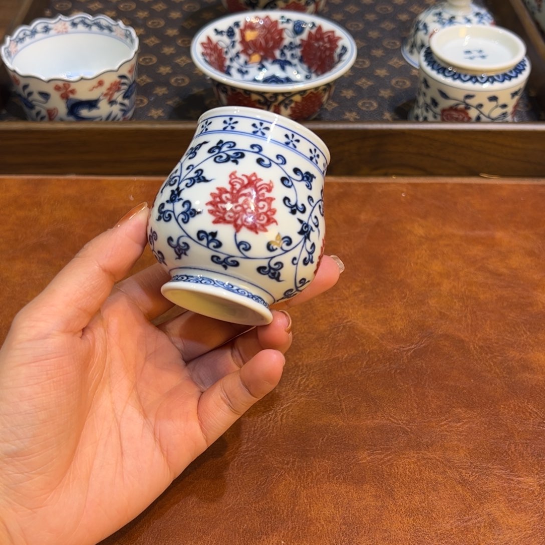 景德镇陶瓷手工手绘