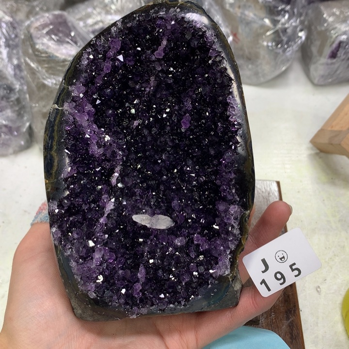 水晶大型摆件（非配饰）未镶嵌