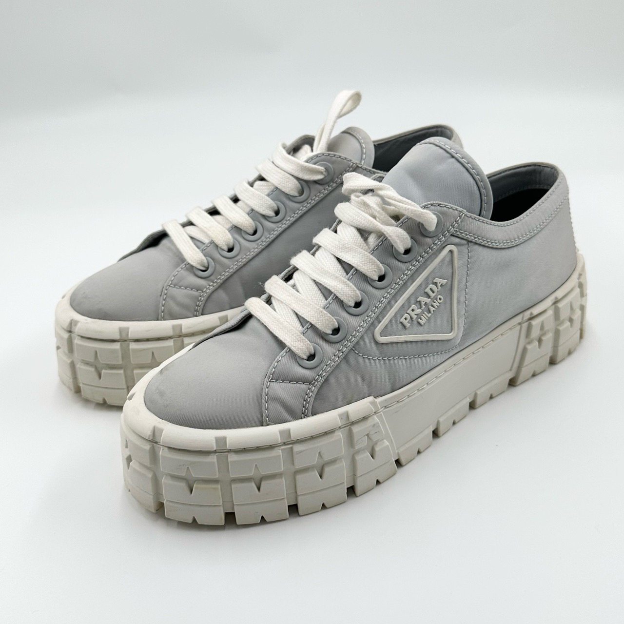 95新 Prada/普拉达 三角标厚底饼干鞋/38.5码/污渍/编码10151