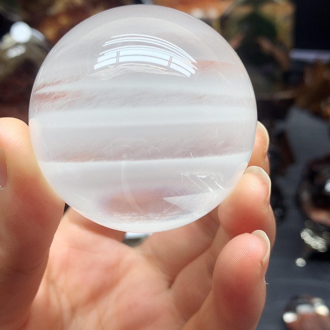 哇***哇水晶未镶嵌珠宝半成品