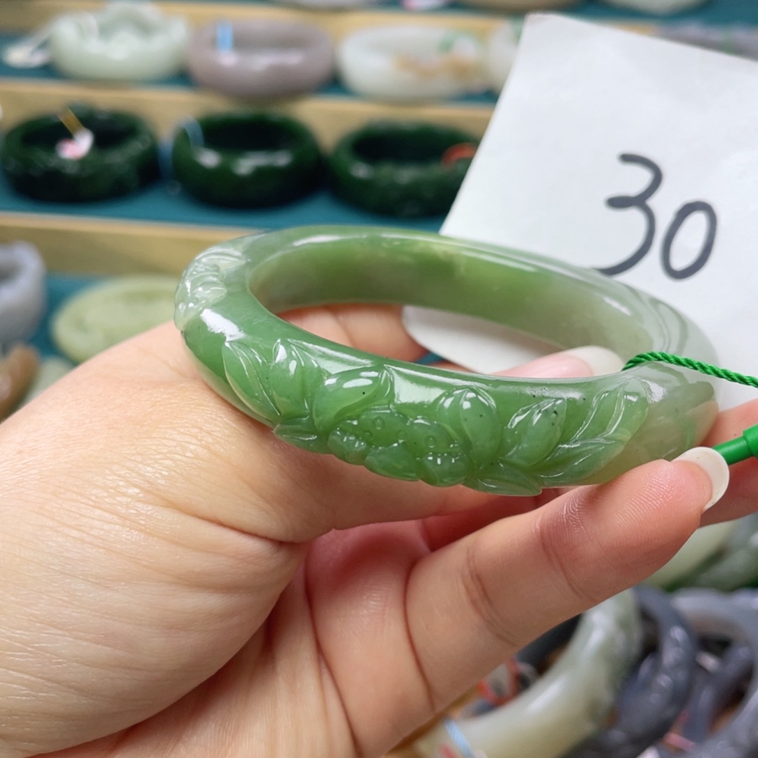 未镶嵌手镯和田玉圈口56