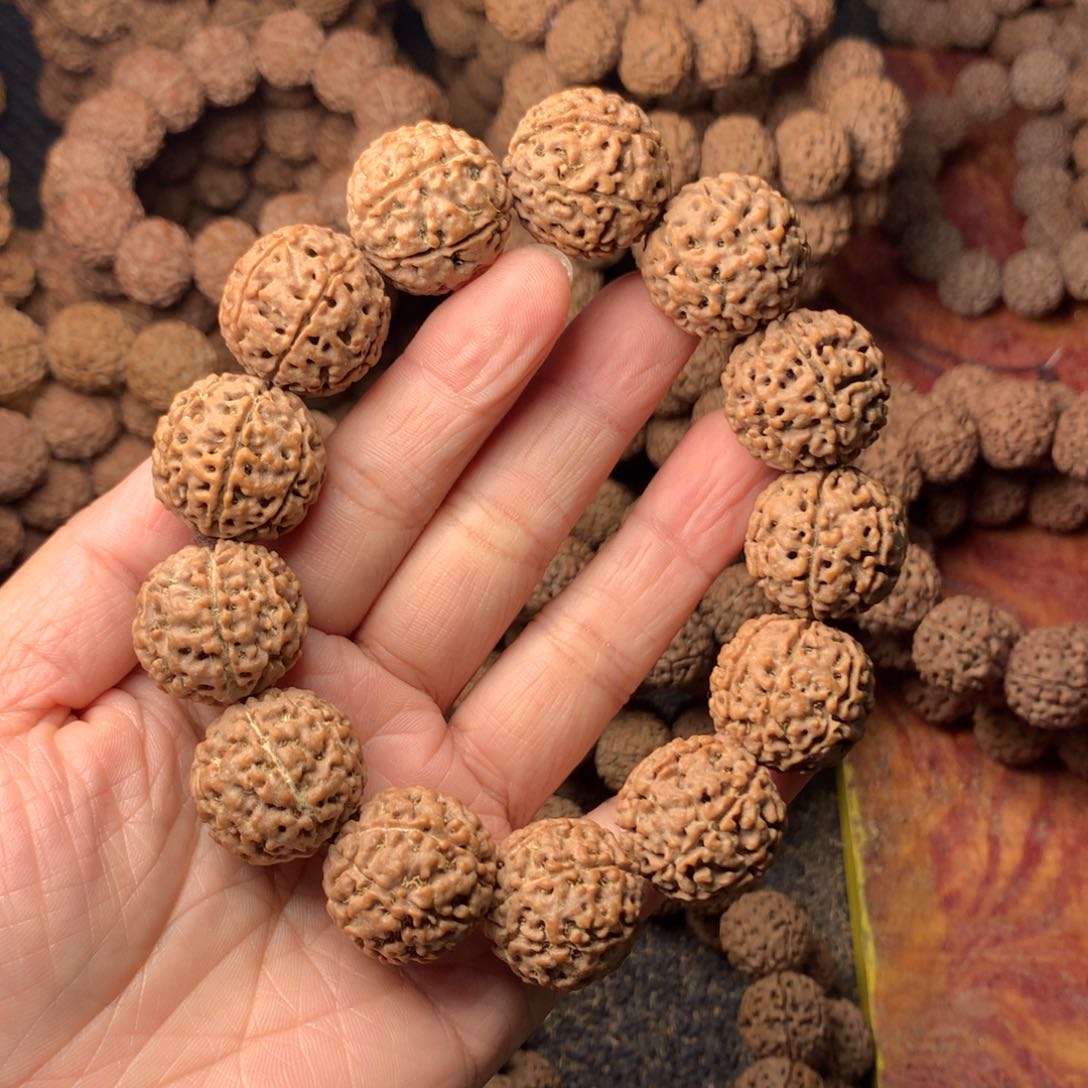 手串金刚菩提7瓣卡22 编号93