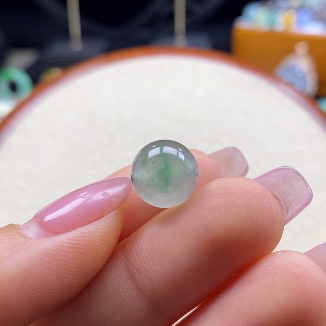 翡翠未镶嵌吊坠(不含链)翡翠高冰茶飘绿圆珠