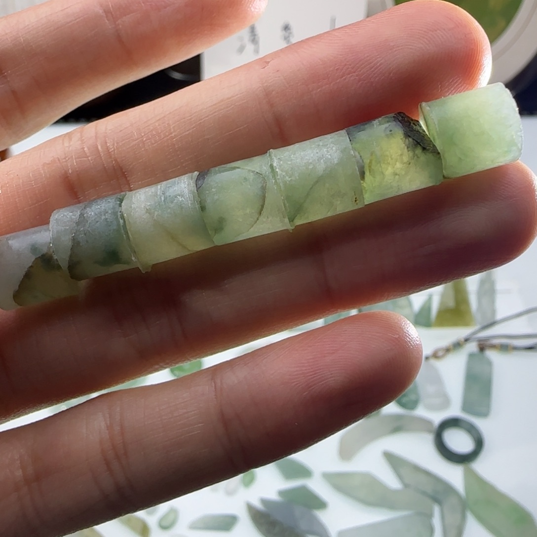 吊坠(不含链)未镶嵌翡翠莲花珠