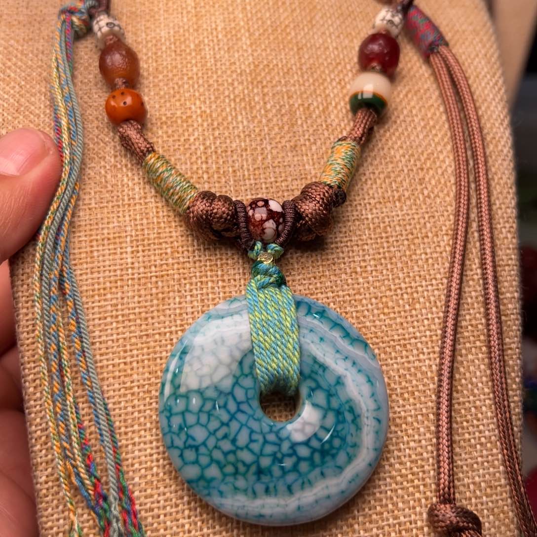 玛瑙/玉髓颈饰未镶嵌