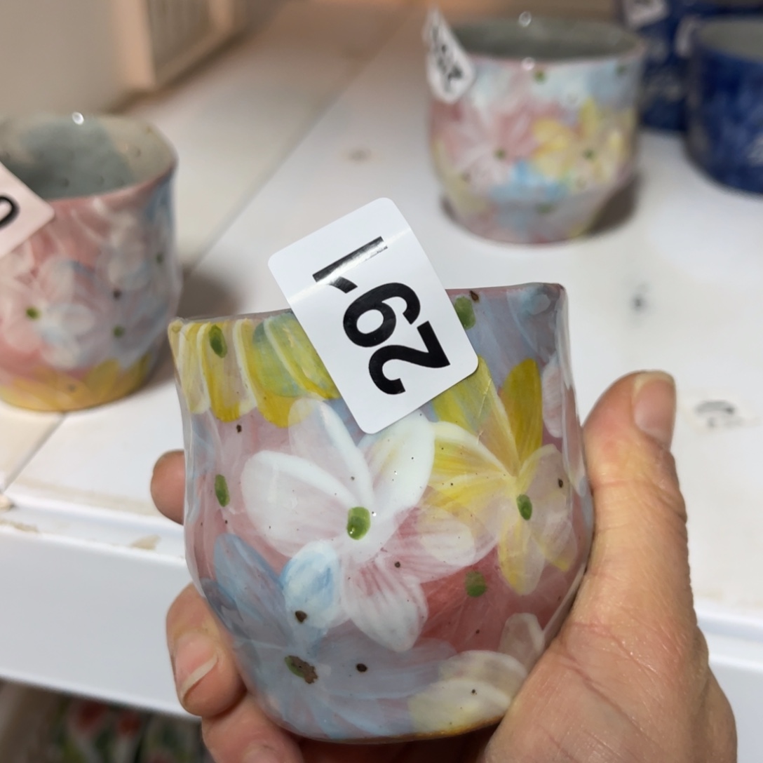 杯美****布朋友们晚上好浮力多多