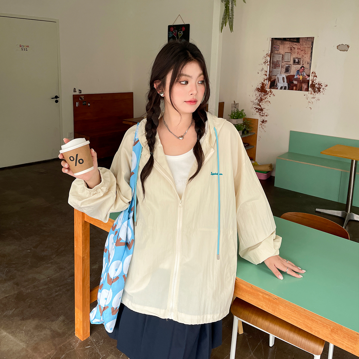 2025新款运动风长袖外套胖mm宽松百搭连帽防晒衫上衣