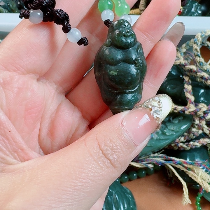 和田玉挂件未镶嵌