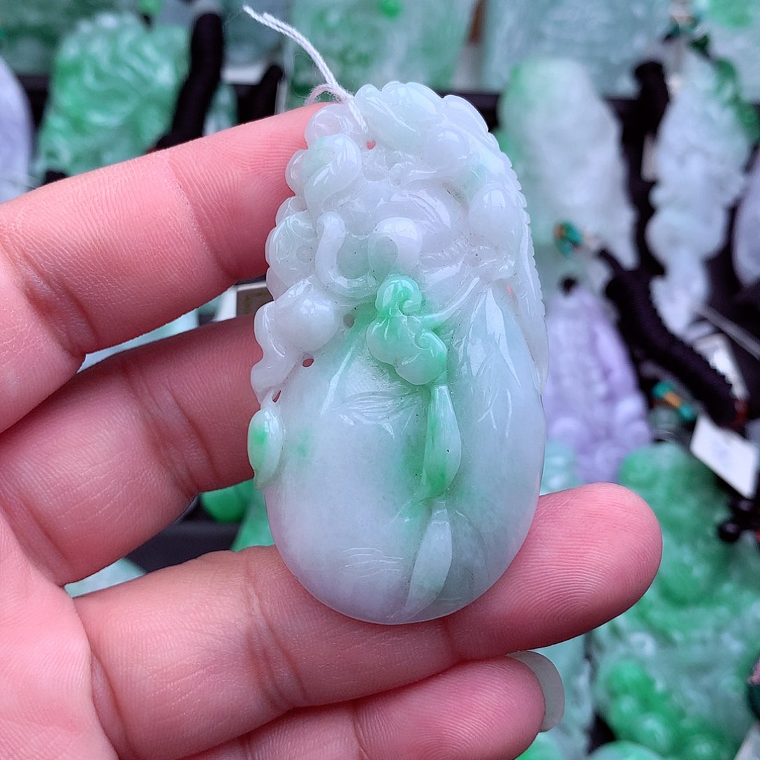翡翠吊坠(不含链)未镶嵌