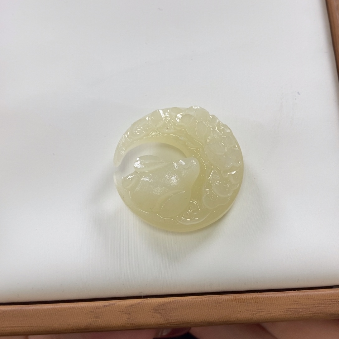 【闪购商品】和田玉吊坠未镶嵌