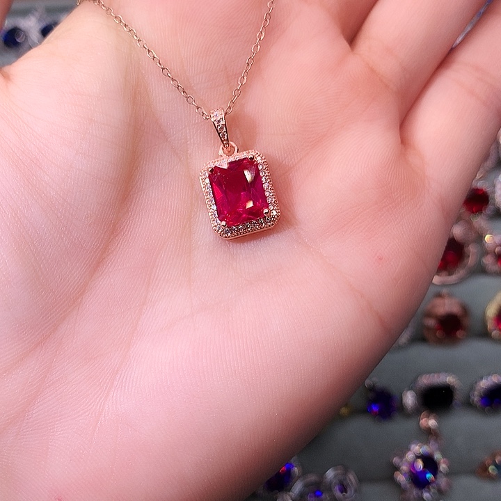 红宝石吊坠(赠链)银S925镶嵌