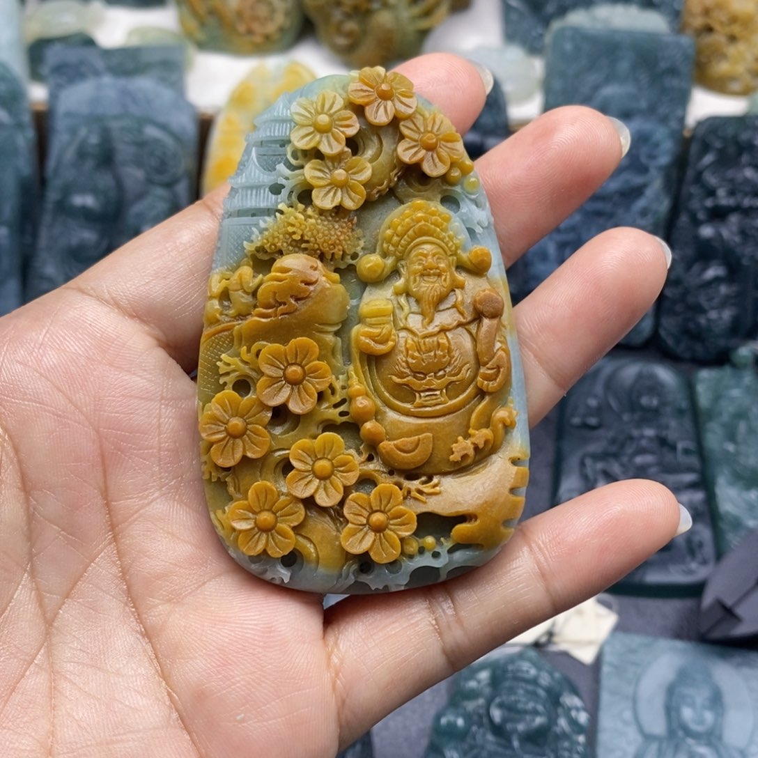 未镶嵌定制翡翠翡翠