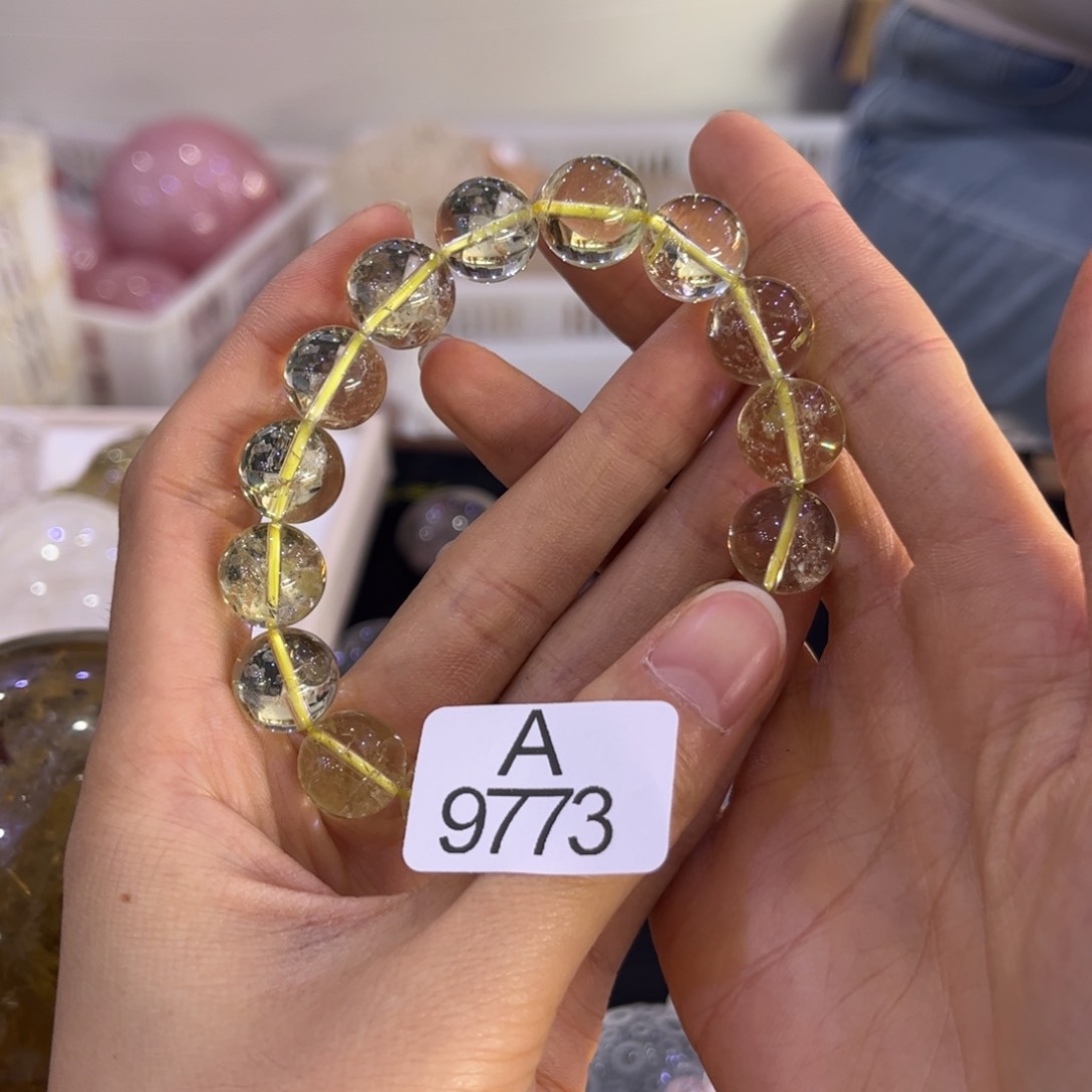 【闪购商品】水晶手串未镶嵌小*妮天然水晶