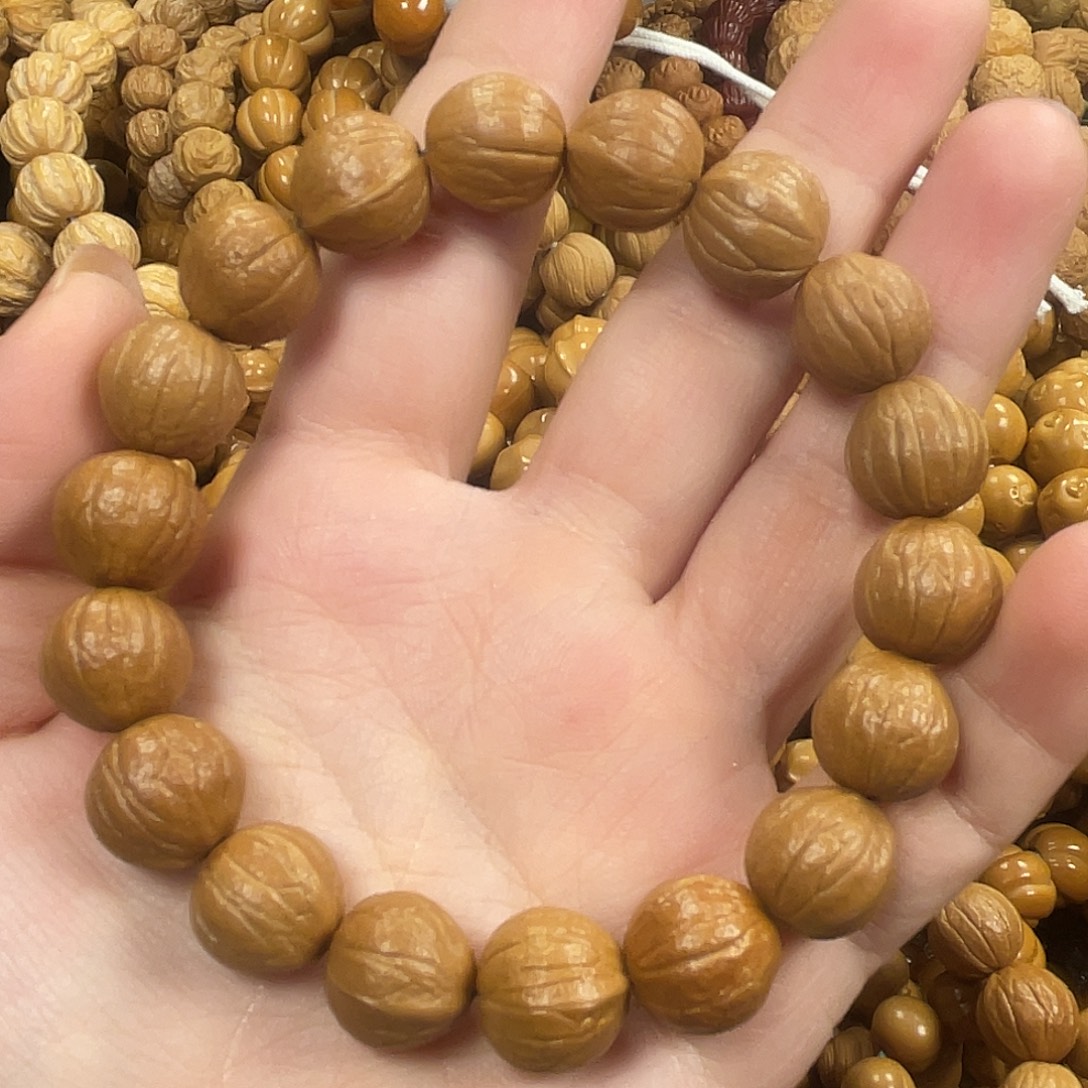 核桃全品南瓜手串。     