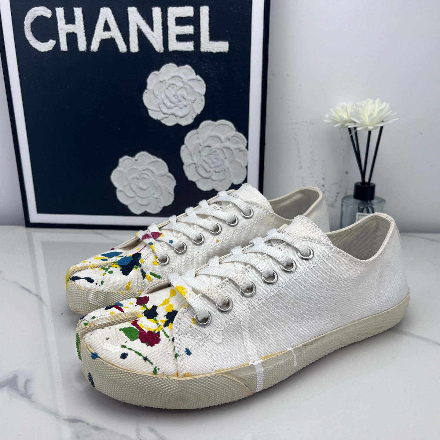 99新 Maison Margiela/梅森马吉拉 Tabi彩绘分趾鞋 38码/jm02202