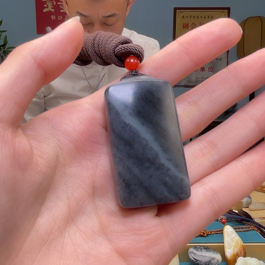 和田玉颈饰未镶嵌花**橙