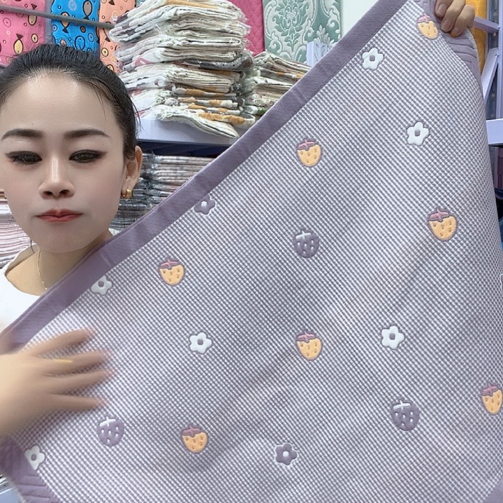 棉紫色小草莓纯棉