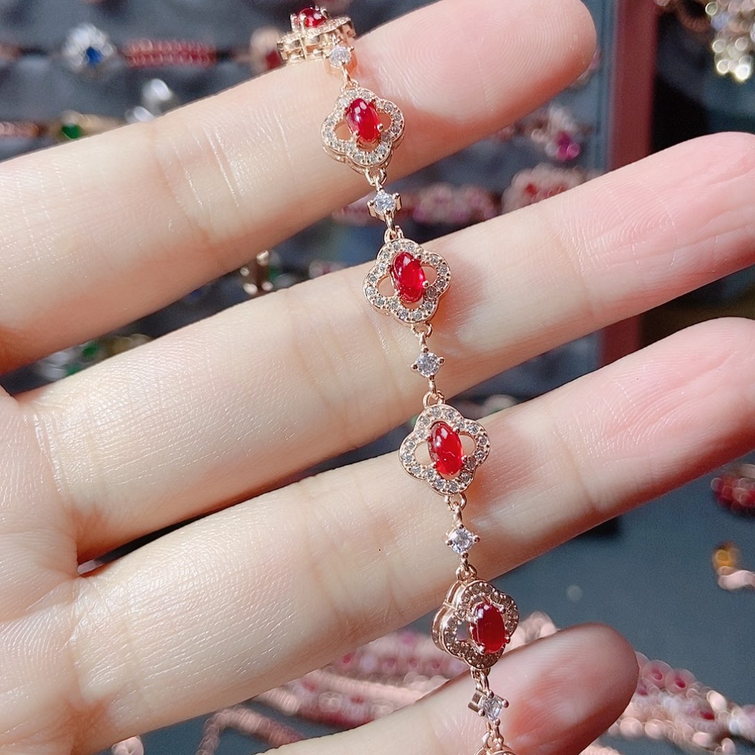 红宝石手链银S925镶嵌