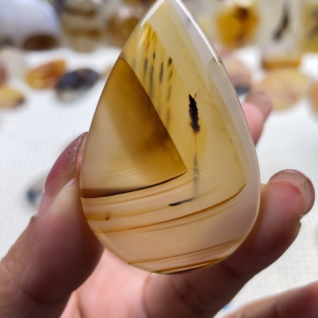 玛瑙/玉髓未镶嵌颈饰