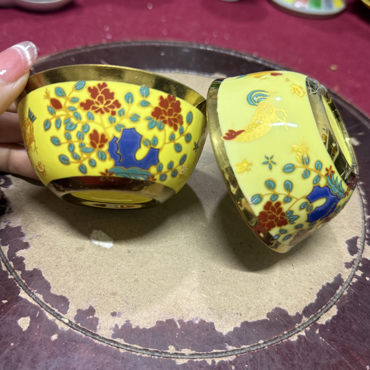 金包瓷鸡缸杯一对