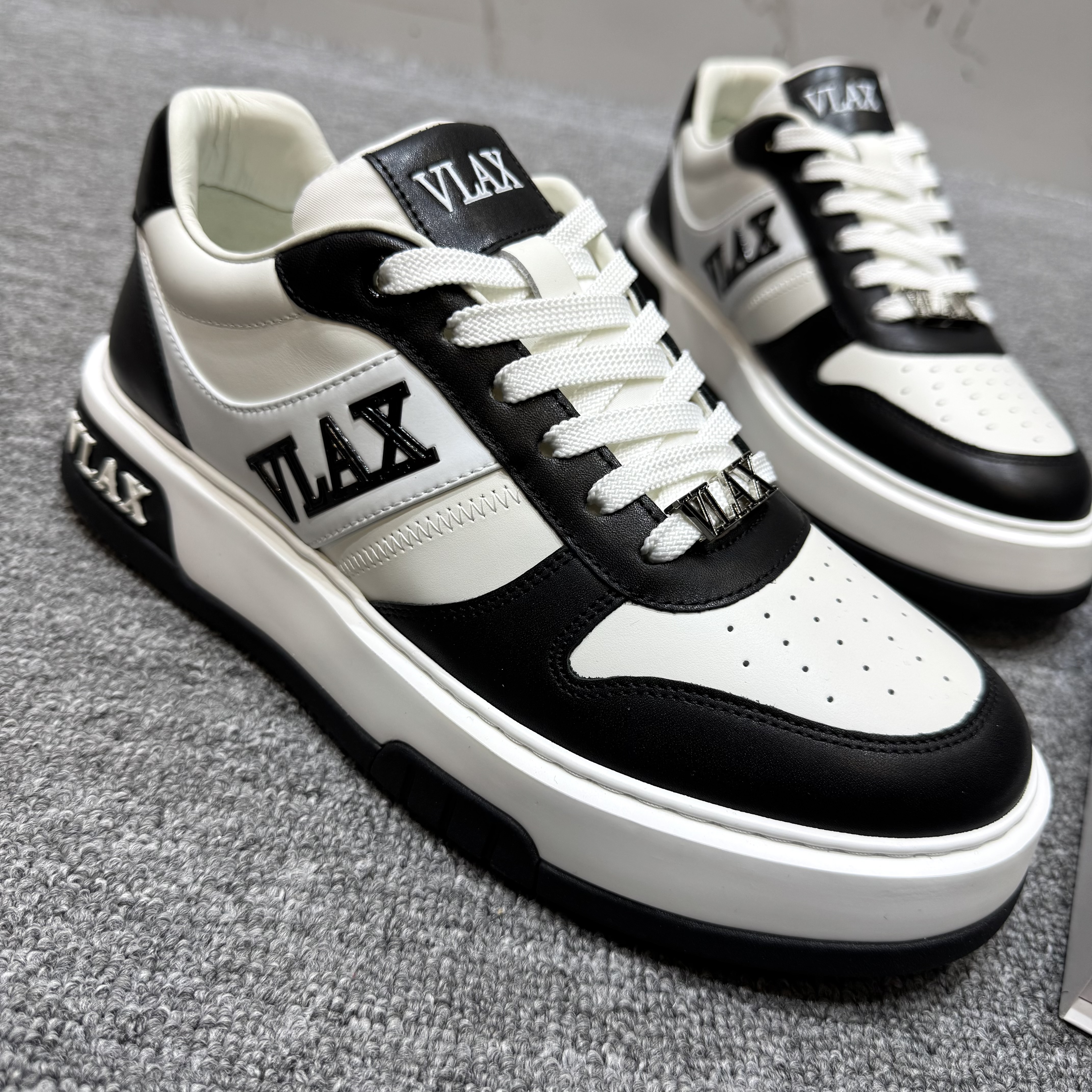 【高端鞋子】新款真皮男鞋安脚舒服软底软面板鞋潮流061A