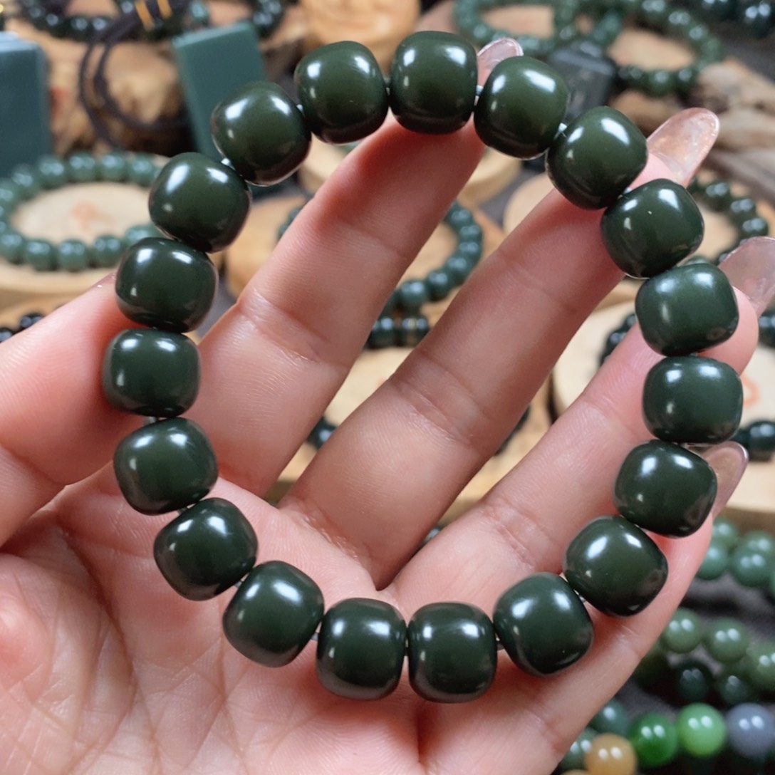 和田玉（青玉）手链未镶嵌