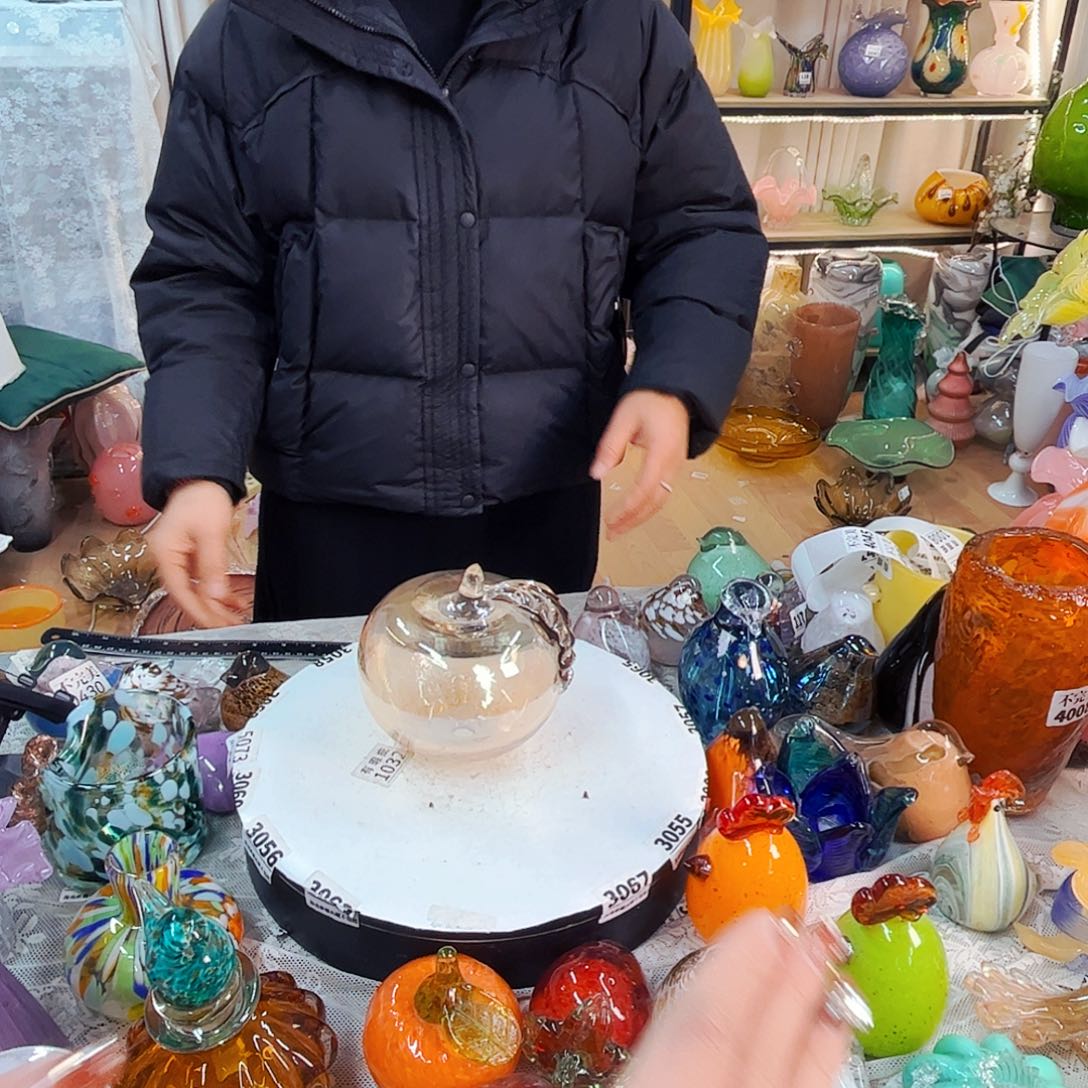 金苹果家悦美居琉璃摆件