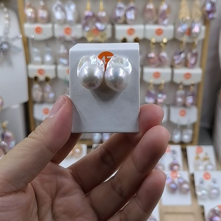 前***好银S925镶嵌淡水珍珠耳饰