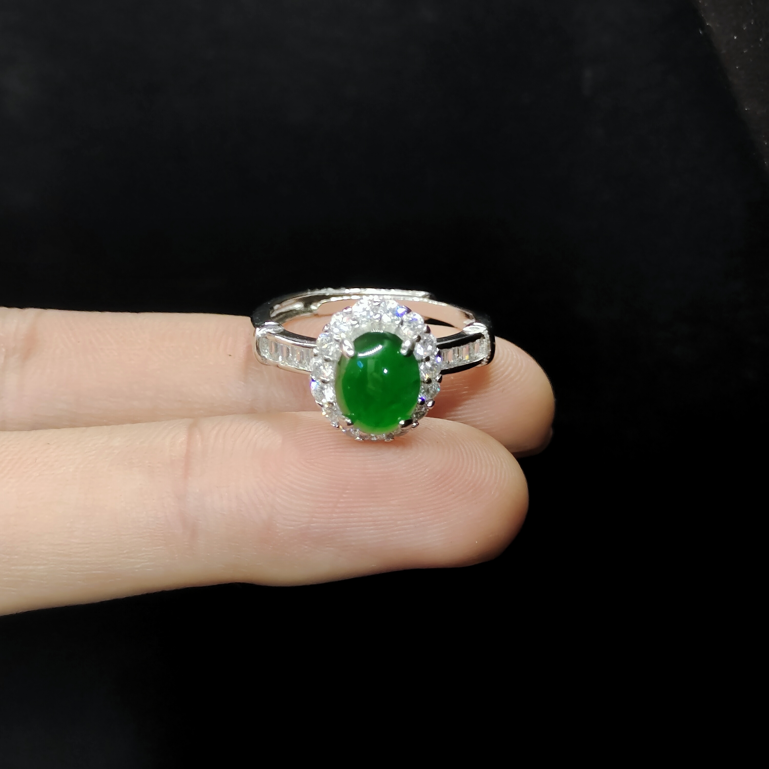 【老三珠宝】翡翠蛋面戒指YC43【多样性发其一】约8-7mm