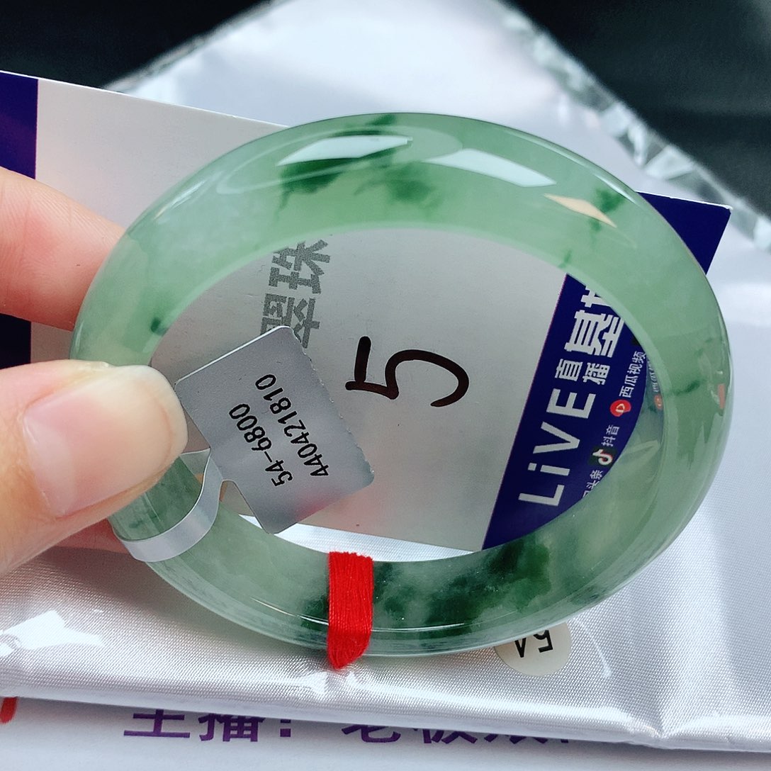 翡翠手镯未镶嵌缅甸天然A货翡翠手镯