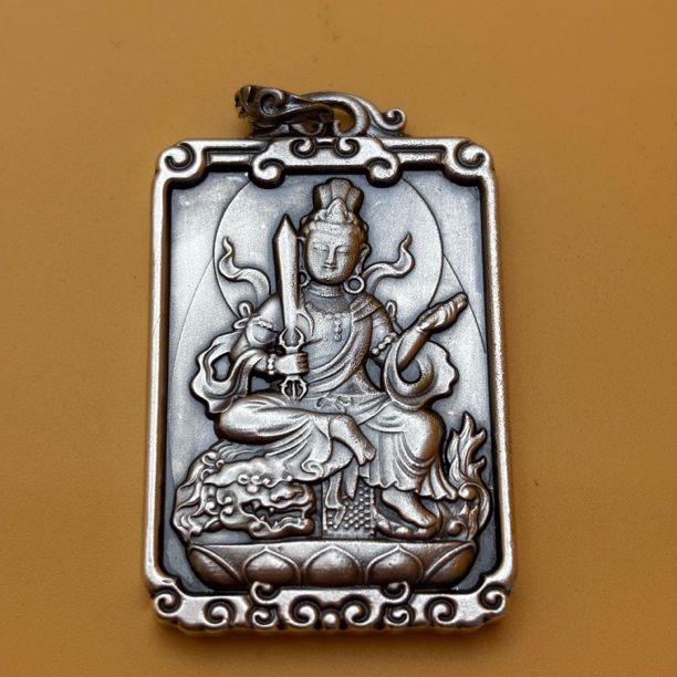 吊坠足银 999纯银文殊菩萨吊坠 53.8克