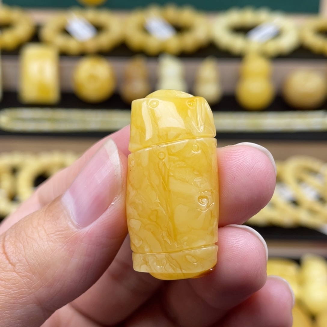 琥珀裸石未镶嵌琥珀蜜蜡