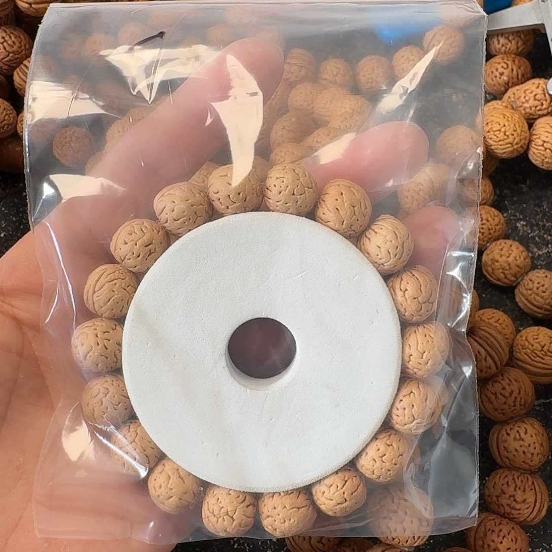 车***修桃核吊坠野生手串