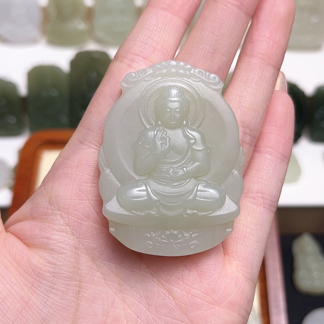 和田玉颈饰未镶嵌E****艺