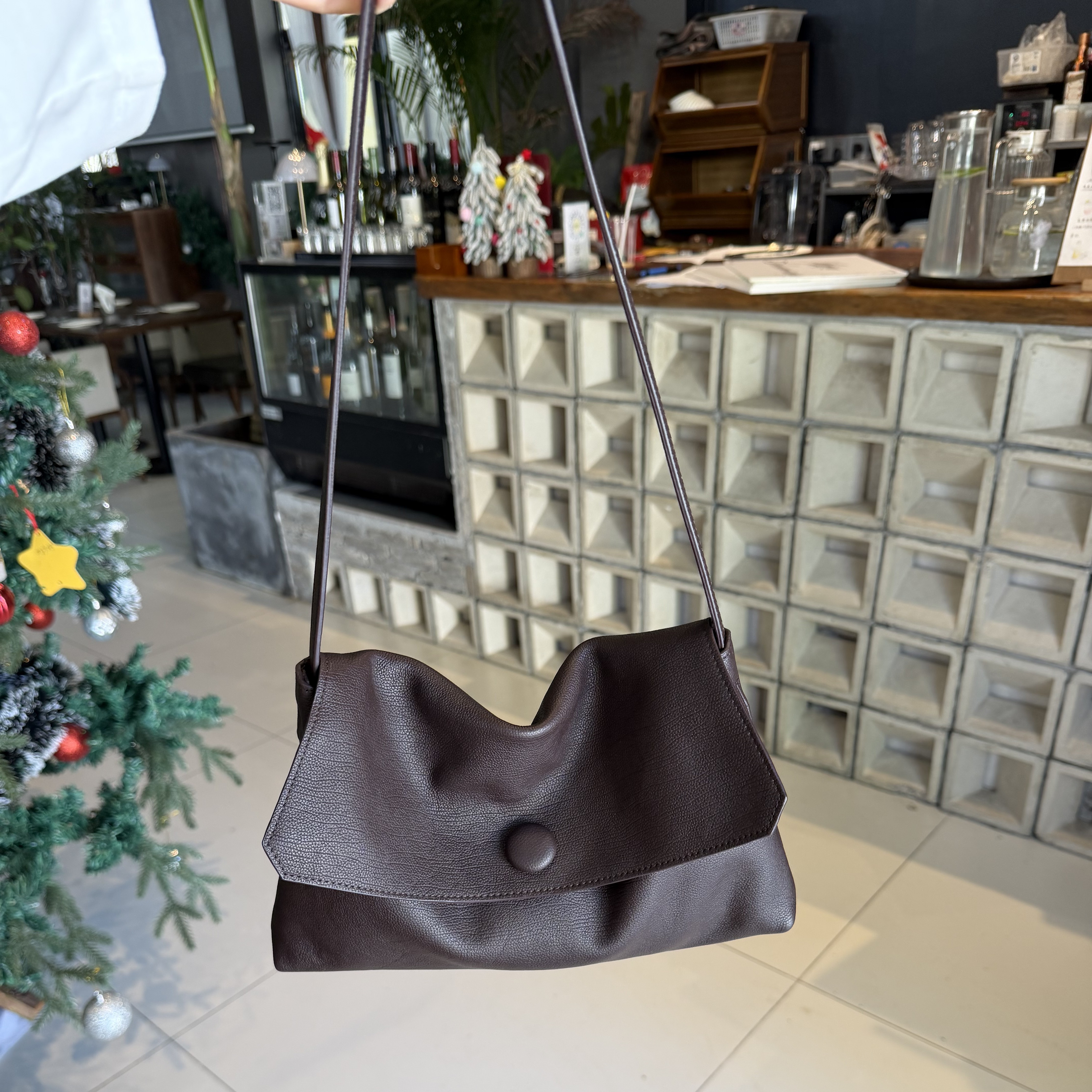 【慕懿时袋】纽扣手提女2025新款手机包通勤手拎小方包60710