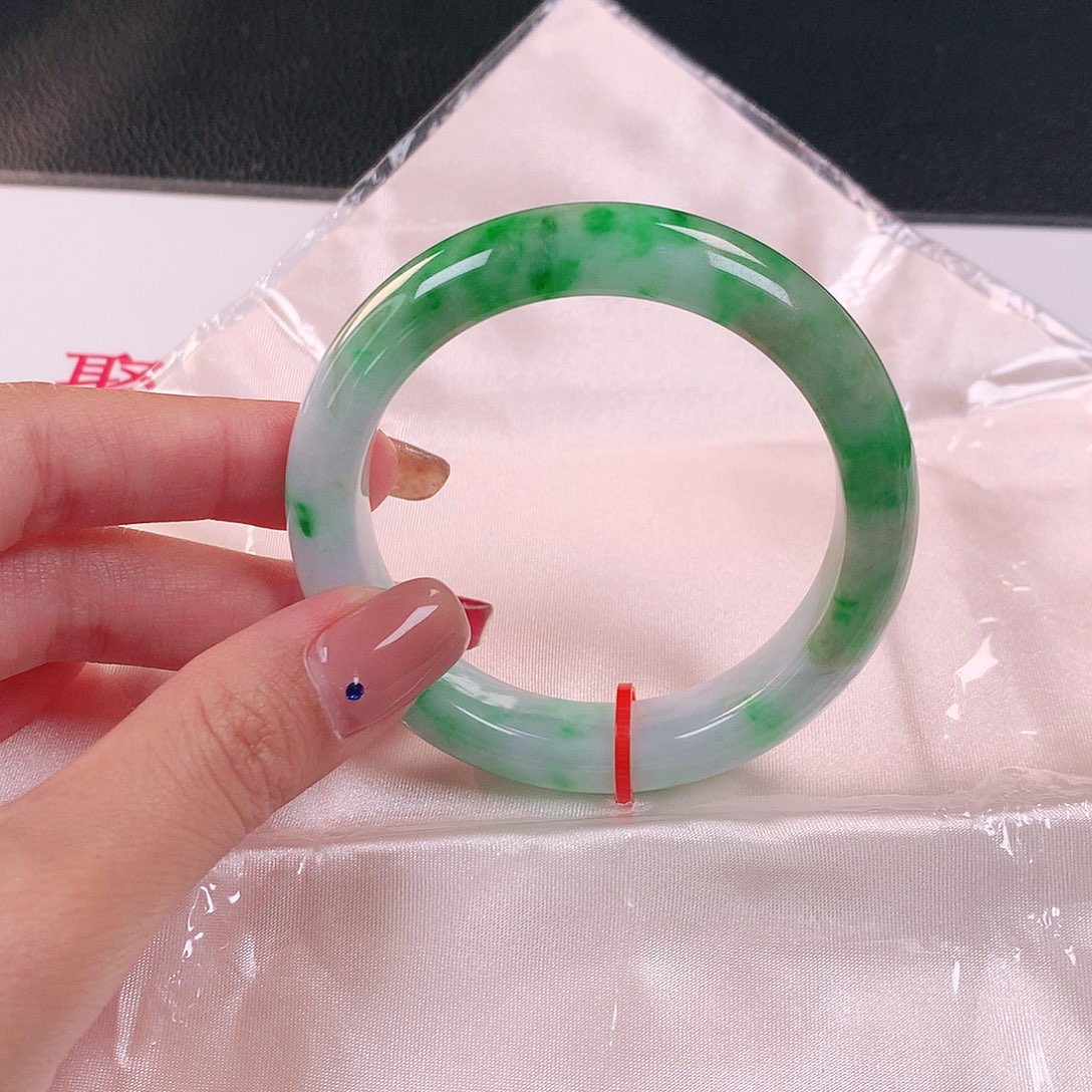 未镶嵌手镯翡翠04