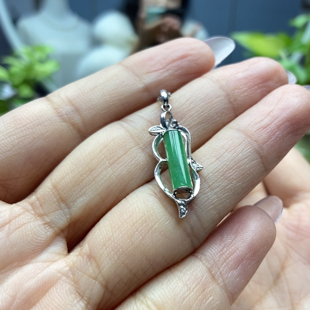 翡翠颈饰18K金镶嵌吊坠p71