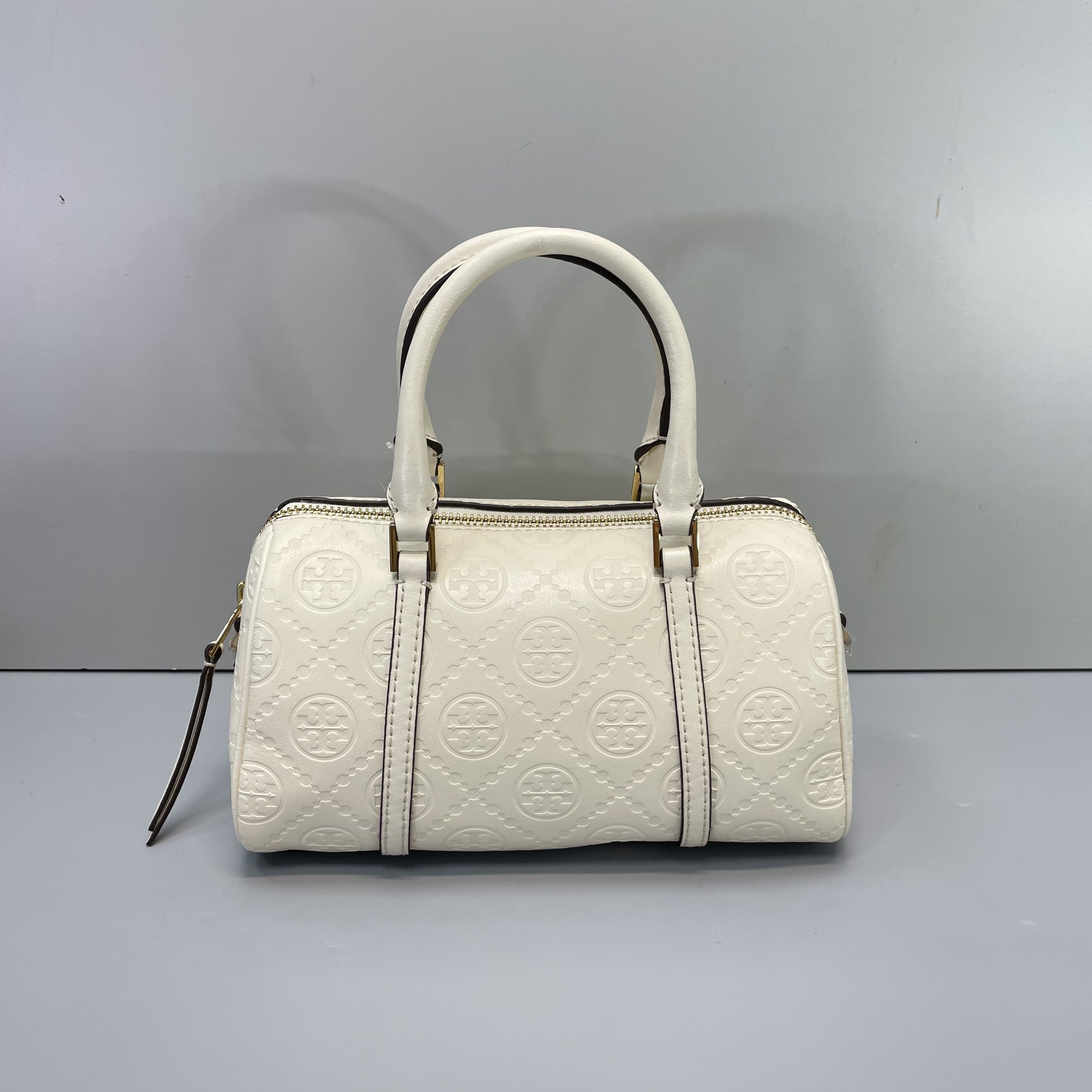 99新 TORY BURCH/汤丽柏琦 新款白色波士顿包20*16*11cmME032105