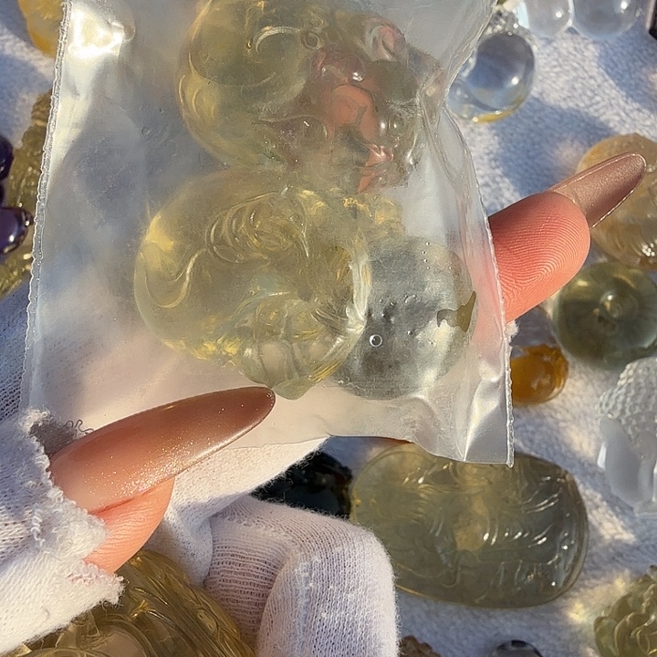 沉***溺水晶未镶嵌车挂水晶……