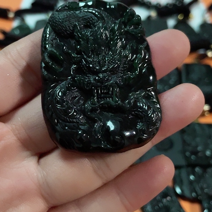 翡翠未镶嵌挂件扯***活